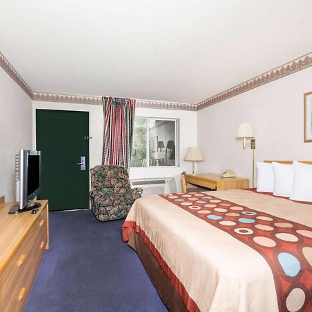 Days Inn By Wyndham Phoenix West Экстерьер фото